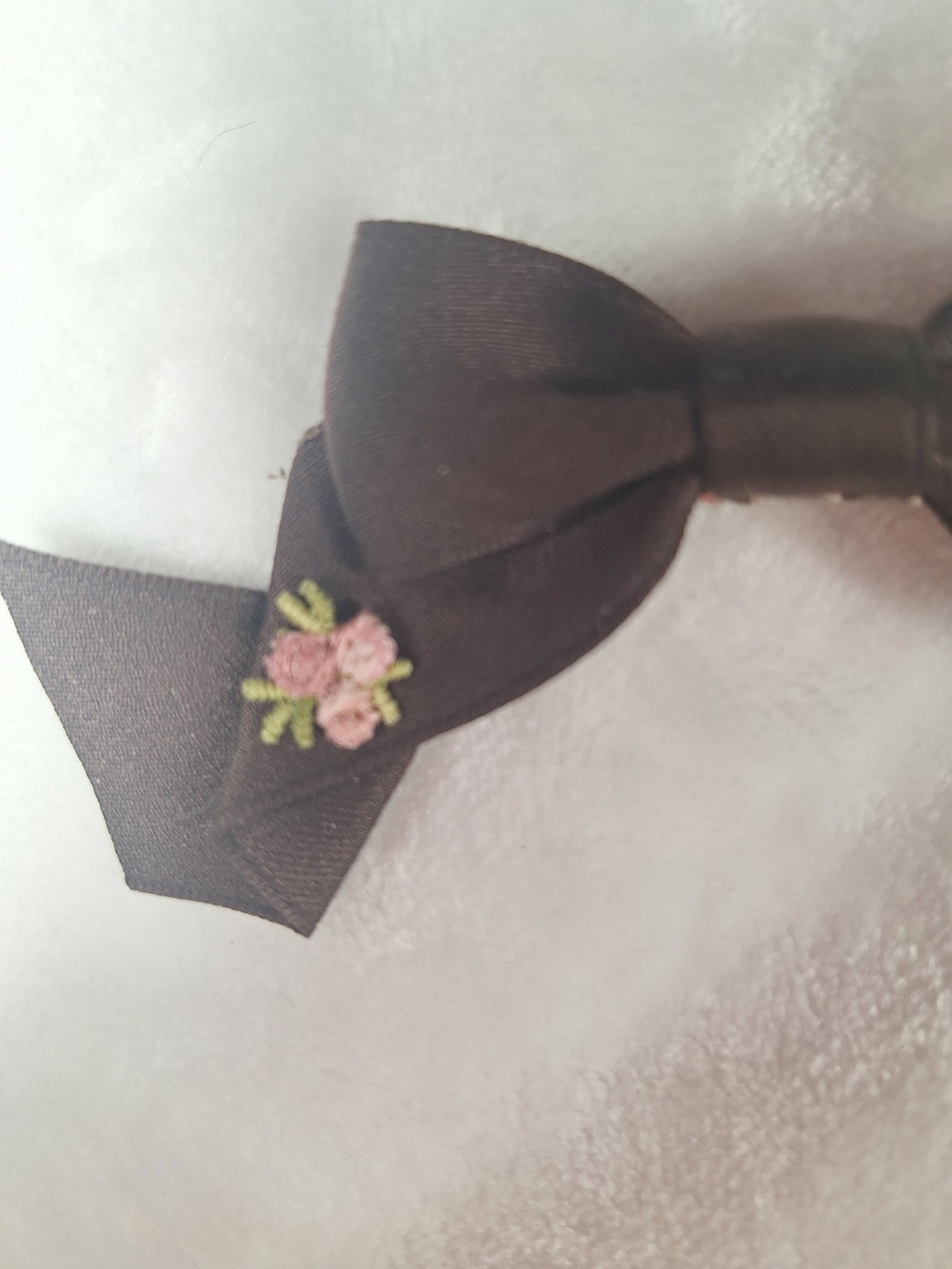 Innocent World Brown Floral Hair Bow Clips | Set of 2 | Classic Lolita - Picture 4 of 6